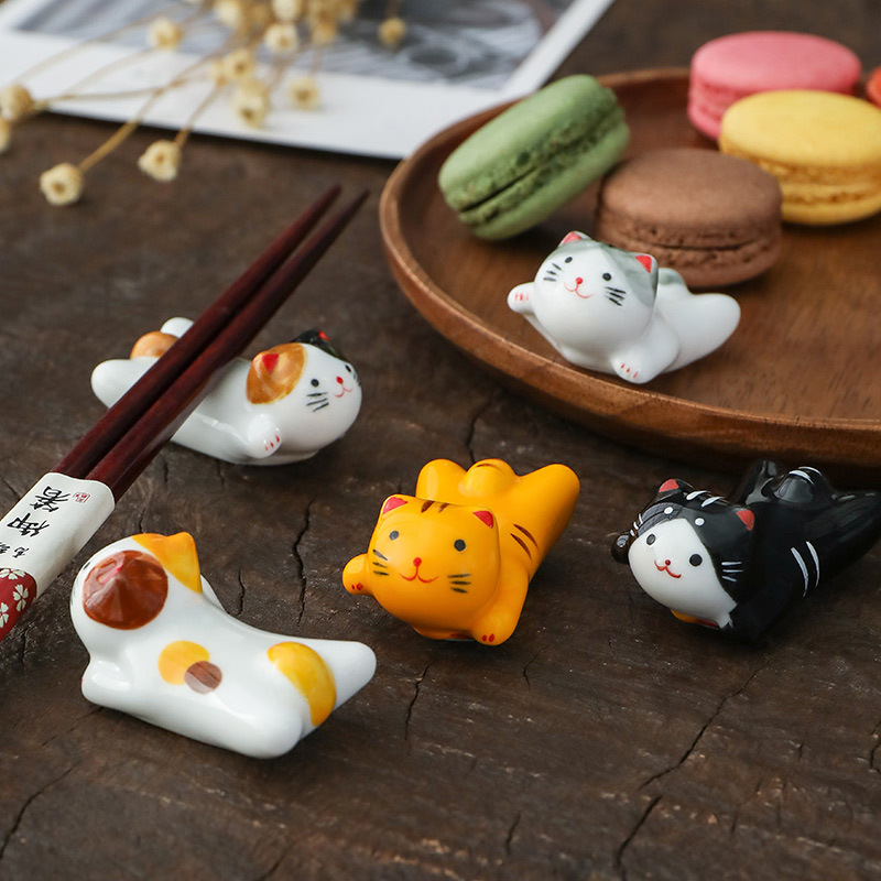 フライングキャットセラミック箸置き和風かわいい招き猫ホルダー - Home Improvement Kitchen のレビューと価格