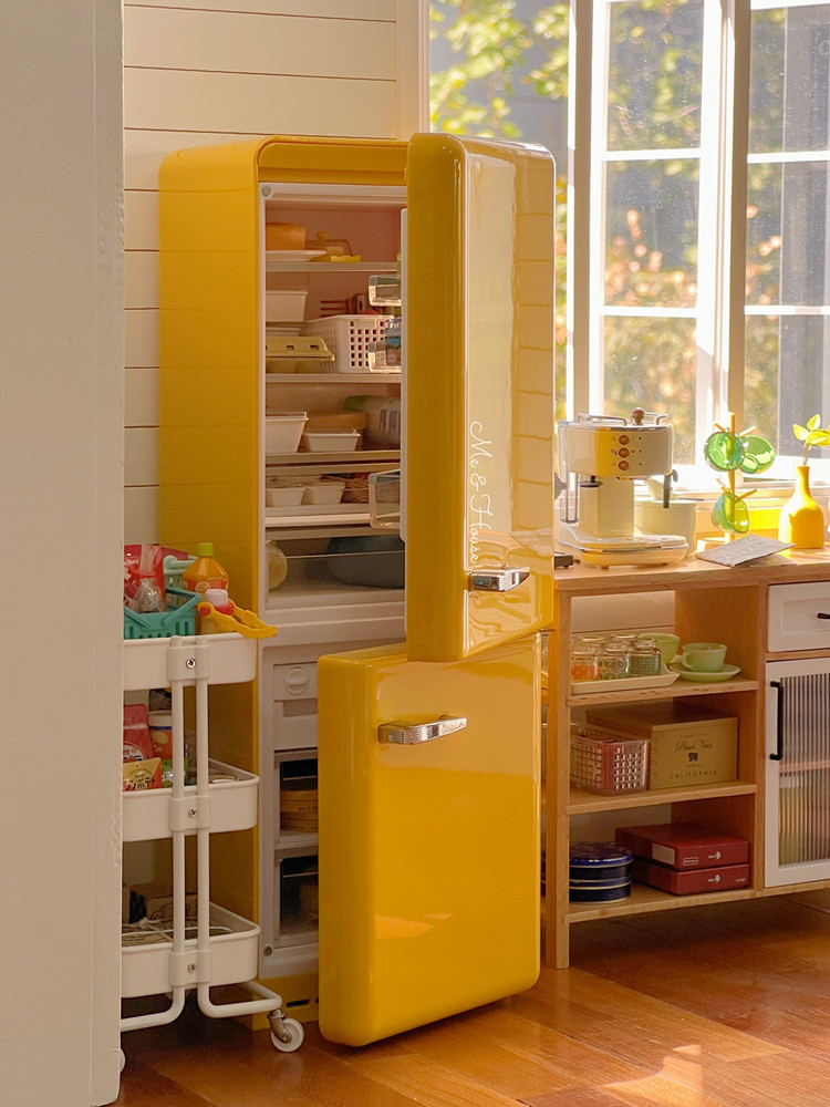 ドールハウスモデル家具アクセサリー、ライト付き金属冷蔵庫、キ - Home Improvement Kitchen のレビューと価格