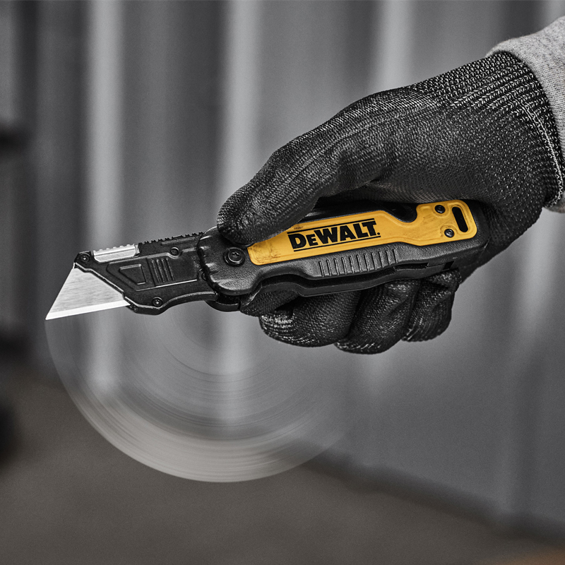 DEWALT DWHT10992 プッシュ＆フリップ式折りた - Home Improvement Outlet Stores のレビューと価格